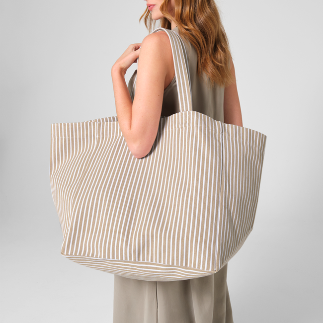 W677 Oversized Beach Bag