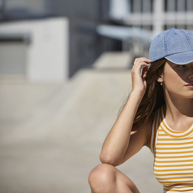 B105 Denim Cap - Mid Blue (Lifestyle Shot)